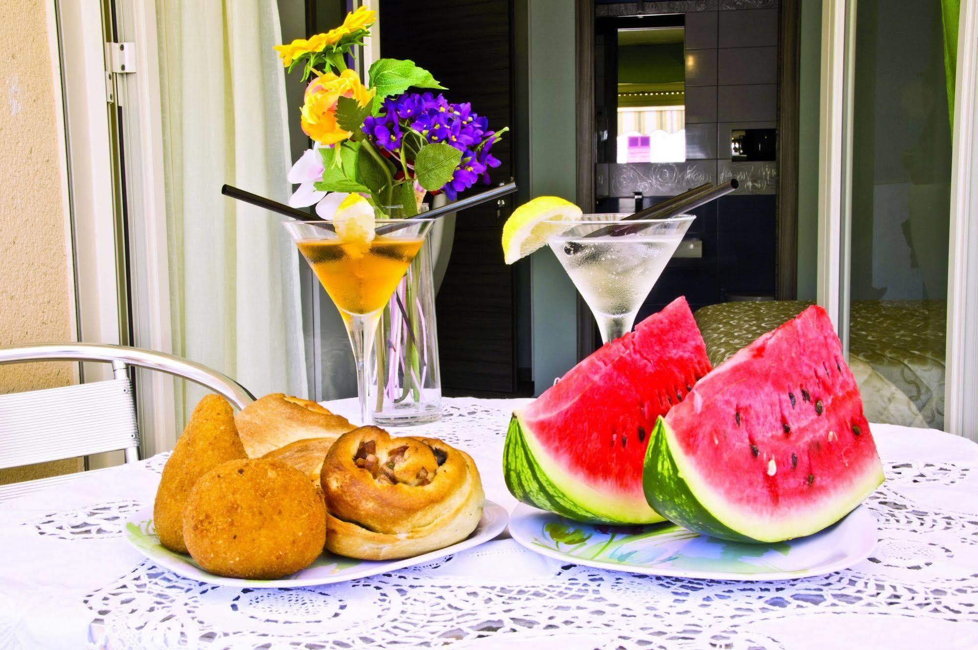 B&B Albachiara ซานเลโอเน ภายนอก รูปภาพ